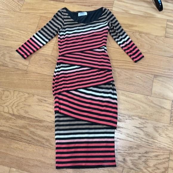 Body Hugging Jersey Dress from Anthropologie - Picture 6 of 8